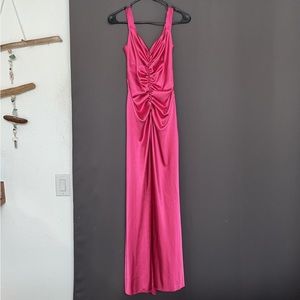 Jessica McClintock x Gunne Sax gown
See photos for details
Size 3/4